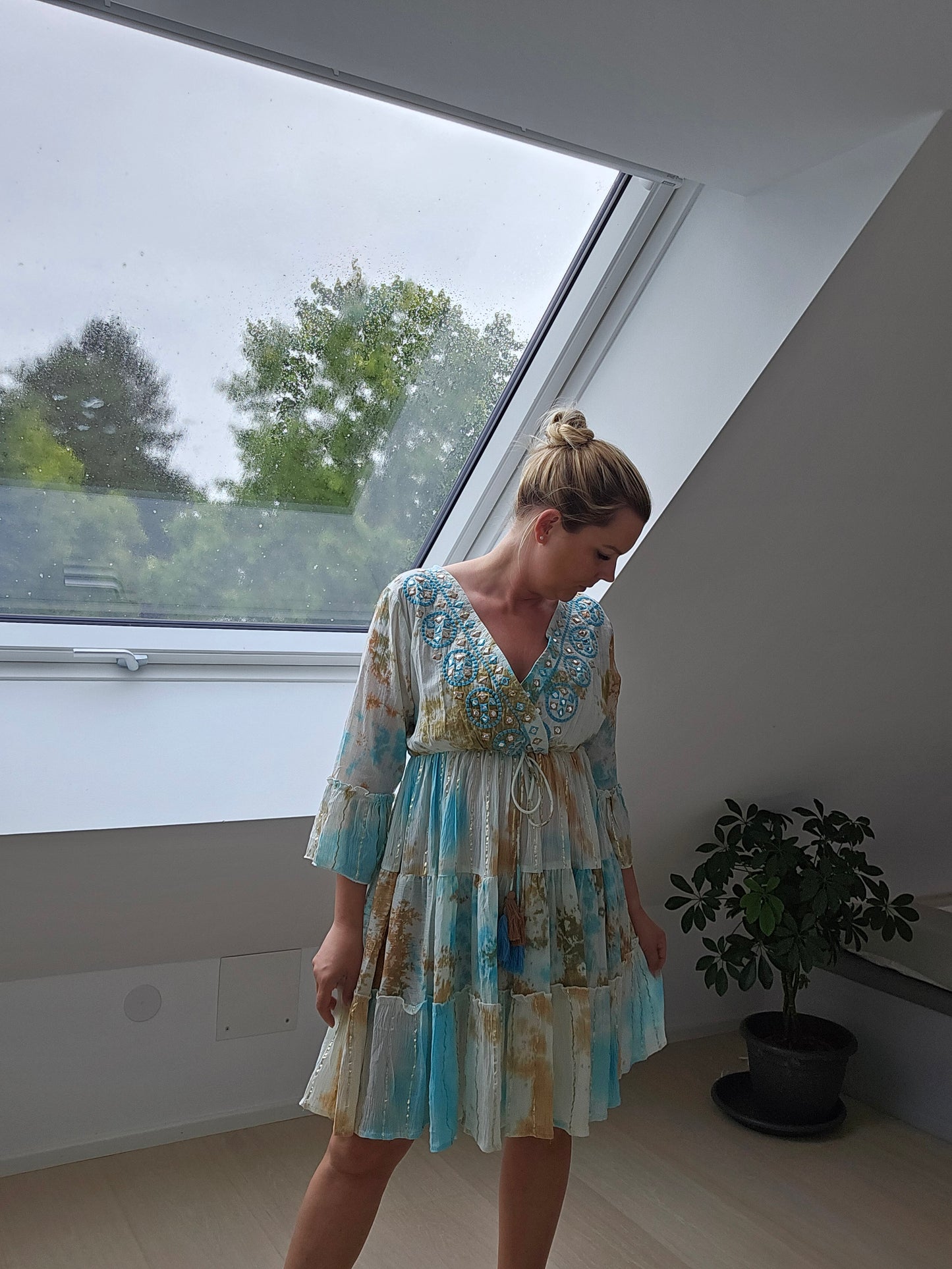 Sommerkleid mit Akzenten Blau/ Türkis