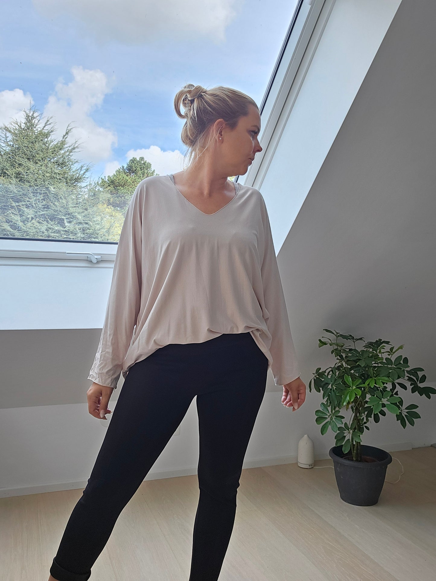 Basic Shirt / Beige