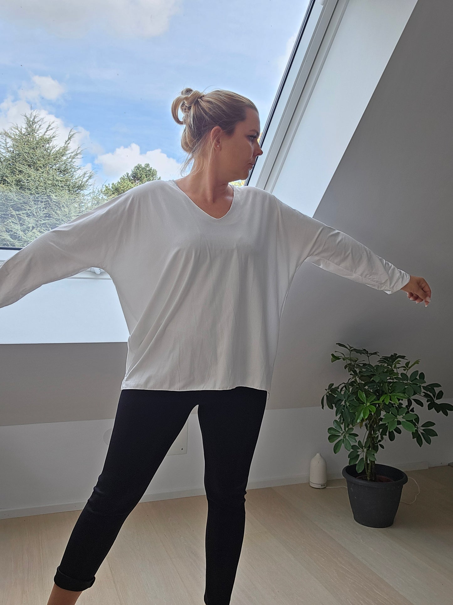 Basic Shirt / Weiß