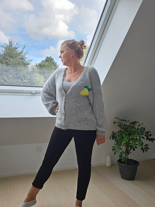 Strickjacke mit Lemon / Grau